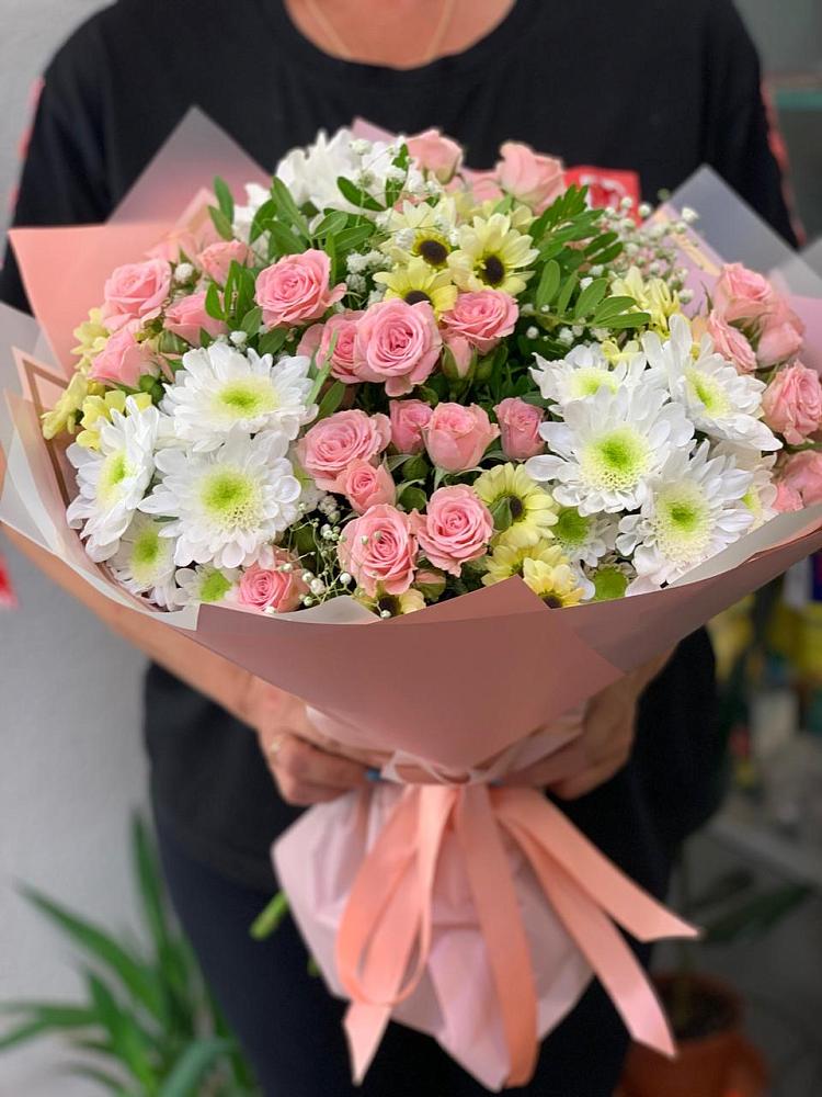 Букет цветов из: Розы и Хризантемы в Убинском