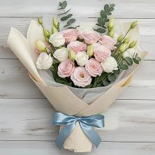 Букет цветов из:  Лизиантусы в Убинском