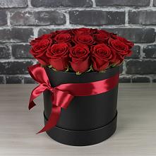 Цветочная композиция из Розы в шляпной коробке #REPLACE_PRED# Убинском