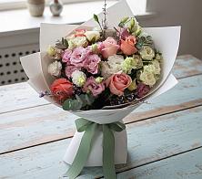 Букет цветов из:  Розы, Лизиантусы и Гвоздики в Убинском