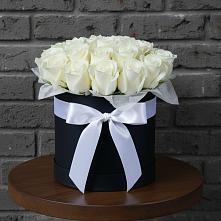 Цветочная композиция из Розы в шляпной коробке #REPLACE_PRED# Убинском