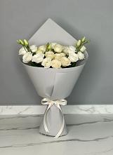 Букет цветов из:  Розы и Лизиантусы в Убинском